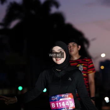 Runner Photo 3786070