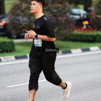 Runner Photo 3786082
