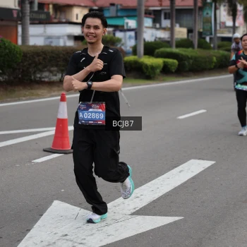 Runner Photo 3786118