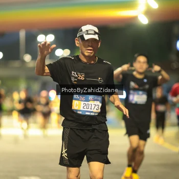Runner Photo 3786124