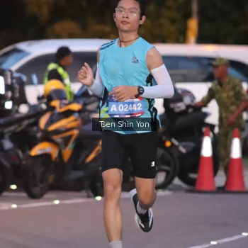 Runner Photo 3786127