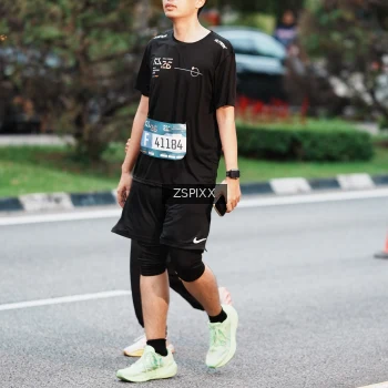 Runner Photo 3786135
