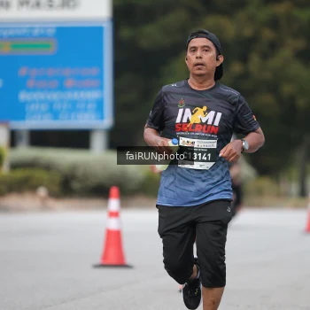 Runner Photo 3786166