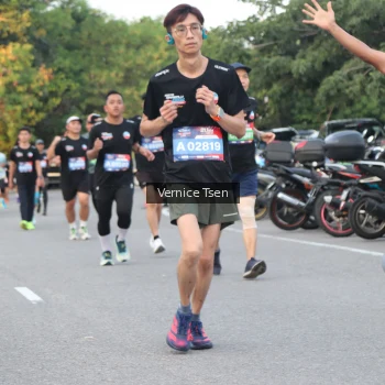 Runner Photo 3786168