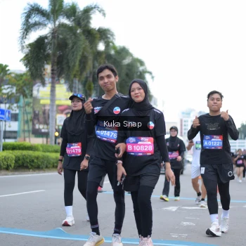 Runner Photo 3786179