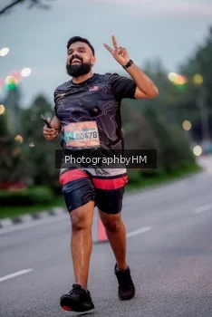 Runner Photo 3786211