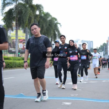 Runner Photo 3786219
