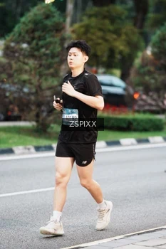 Runner Photo 3786239