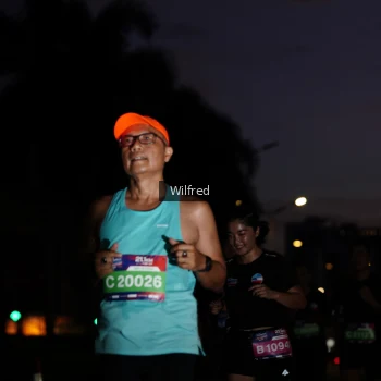 Runner Photo 3786243