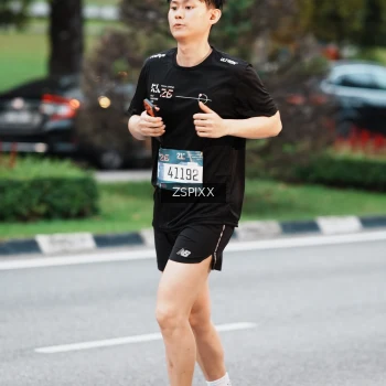 Runner Photo 3786245