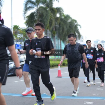 Runner Photo 3786279