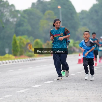 Runner Photo 3786300
