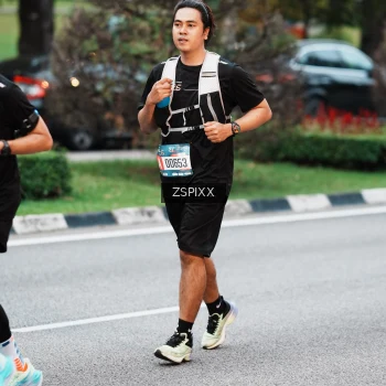 Runner Photo 3786325