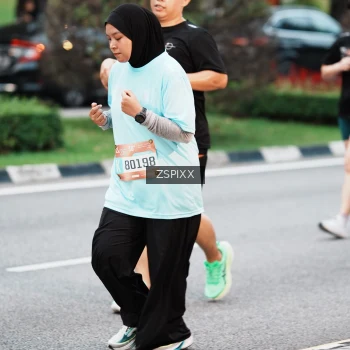Runner Photo 3786359