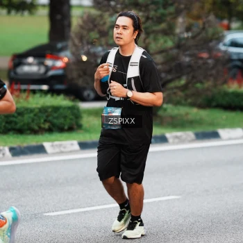 Runner Photo 3786361
