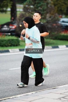 Runner Photo 3786363