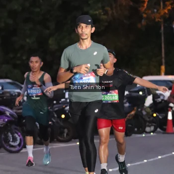 Runner Photo 3786369