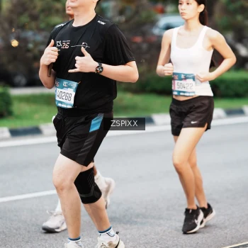 Runner Photo 3786392