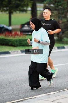 Runner Photo 3786405