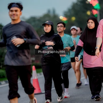 Runner Photo 3786565