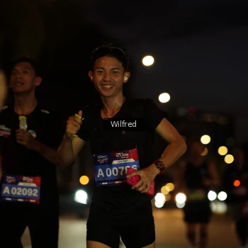 Runner Photo 3786590