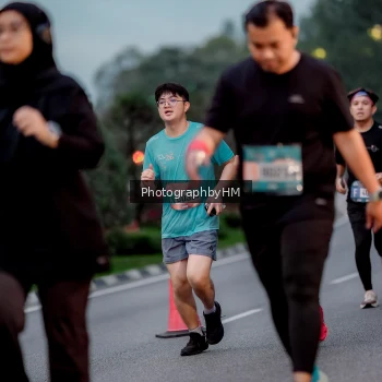 Runner Photo 3786651