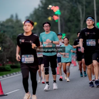Runner Photo 3786680