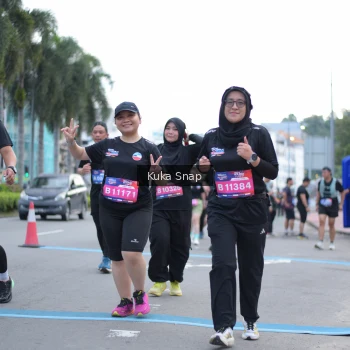 Runner Photo 3786691