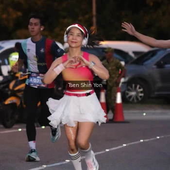 Runner Photo 3786739