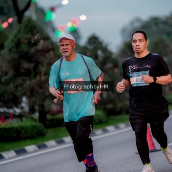 Runner Photo 3786785