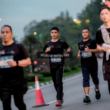 Runner Photo 3786789