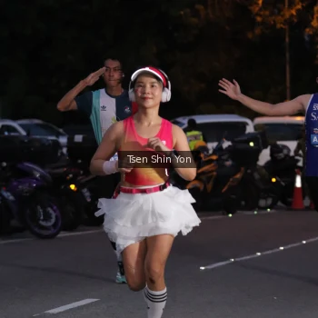Runner Photo 3786811
