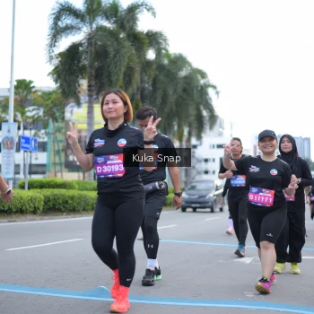 Runner Photo 3786825