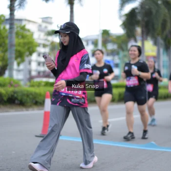 Runner Photo 3786884