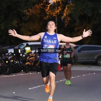 Runner Photo 3786892