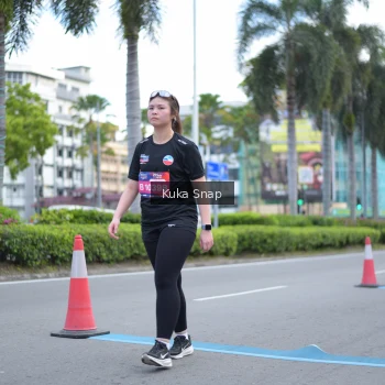 Runner Photo 3786977