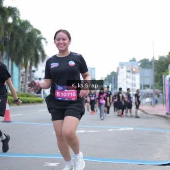 Runner Photo 3786995