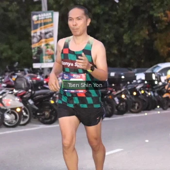 Runner Photo 3787038