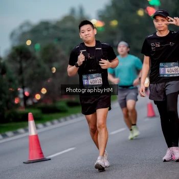 Runner Photo 3787041