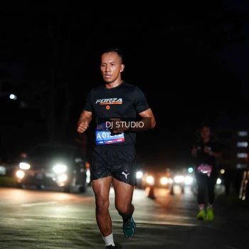 Runner Photo 3787076