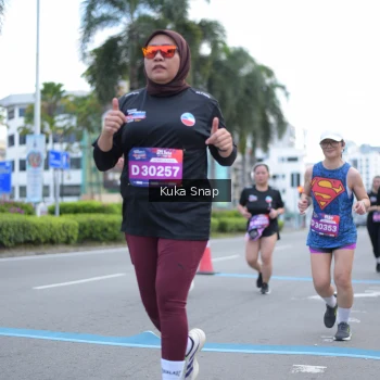 Runner Photo 3787119