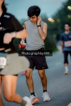 Runner Photo 3787240