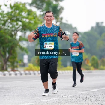 Runner Photo 3787259