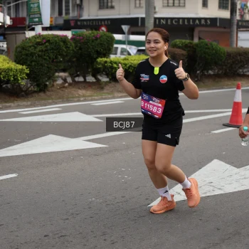 Runner Photo 3787304
