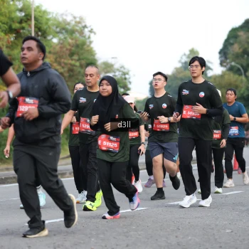 Runner Photo 3787342