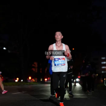 Runner Photo 3787351