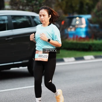 Runner Photo 3787379