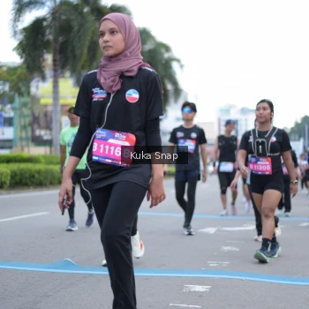 Runner Photo 3787388