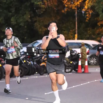 Runner Photo 3787408