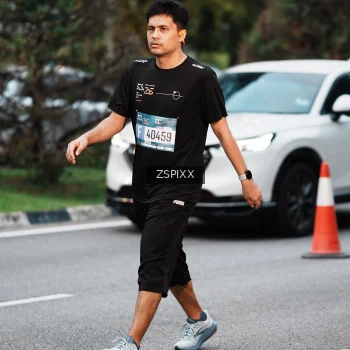 Runner Photo 3787425